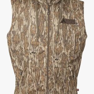 Banded Brand...Aspire Men's Woodland Camo Vest